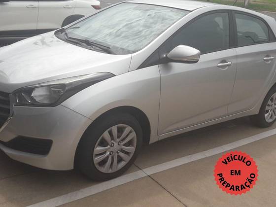 HYUNDAI HB20 1.0 COMFORT 12V FLEX 4P MANUAL HYUNDAI HB20 1.0 COMFORT 12V FLEX 4P MANUAL